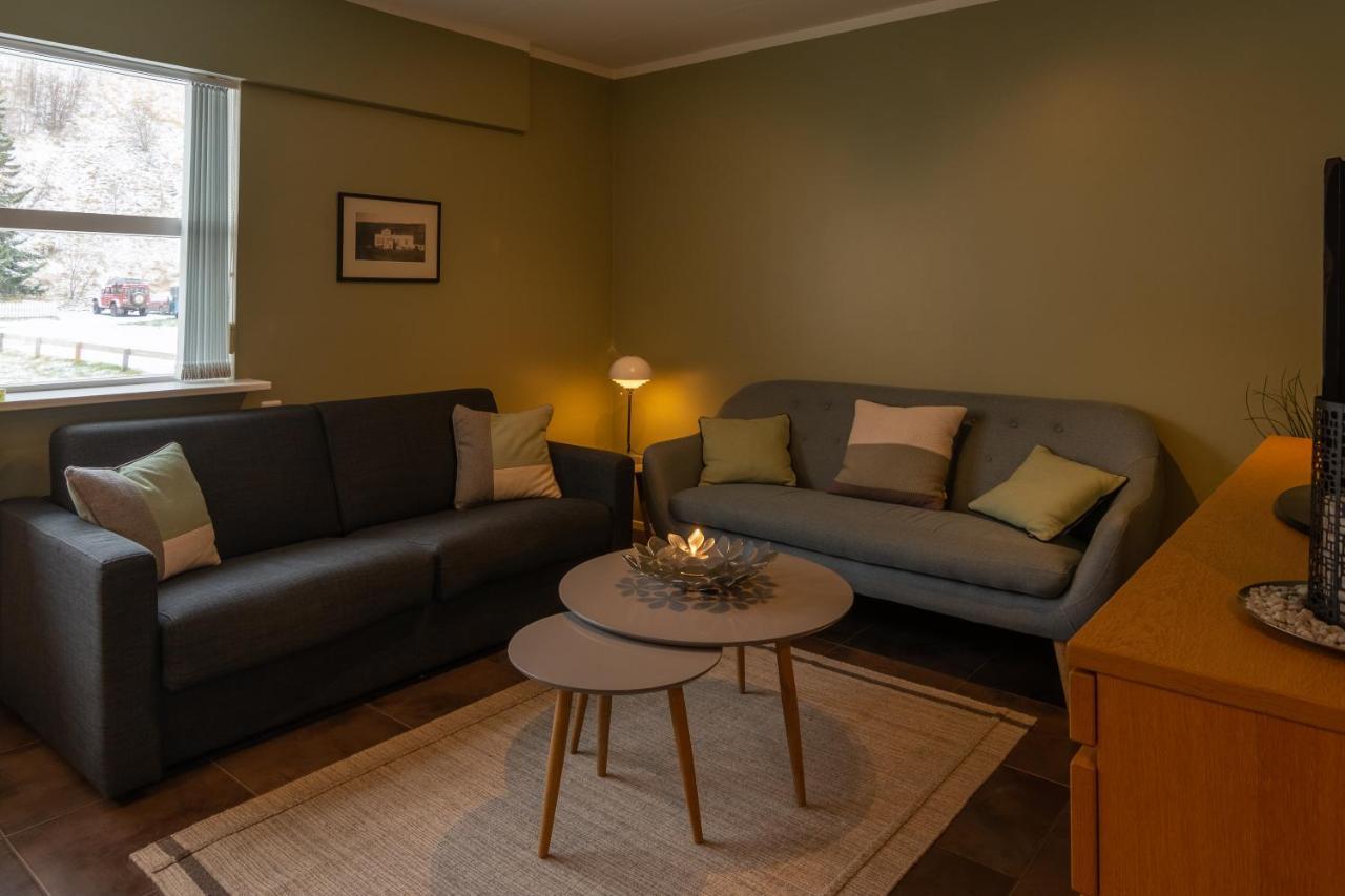 Old Town Modern Apartment Akureyri Bagian luar foto