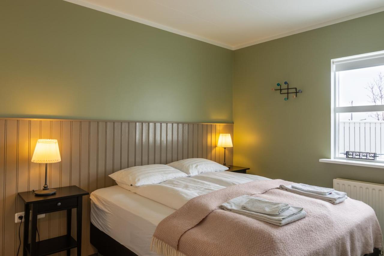 Old Town Modern Apartment Akureyri Bagian luar foto